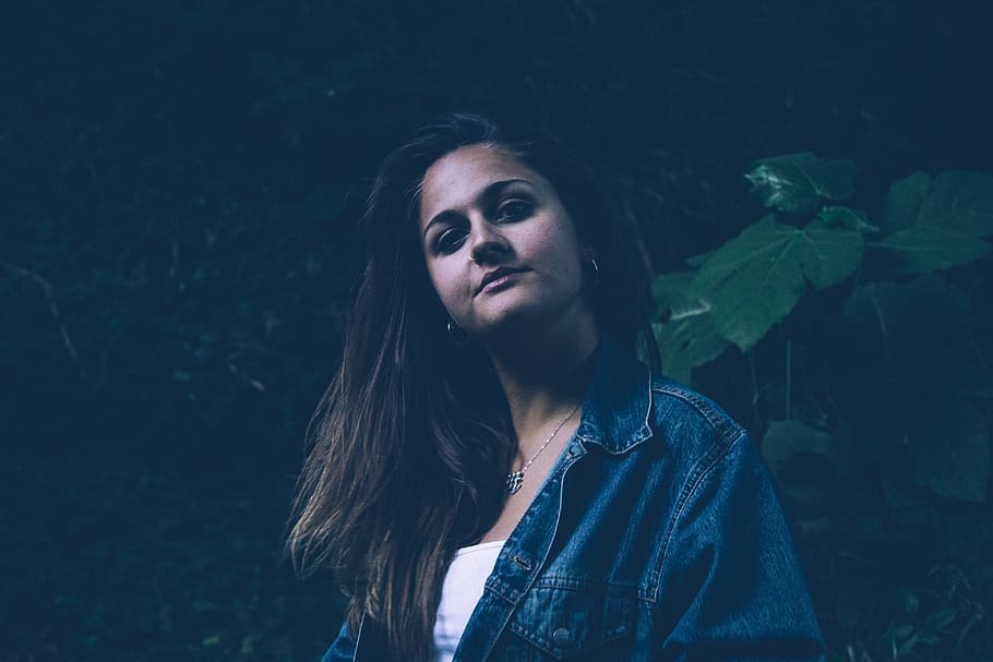 spain, tocón, jacket, piercing, girl, woman, trees, hair, nature HD wallpaper