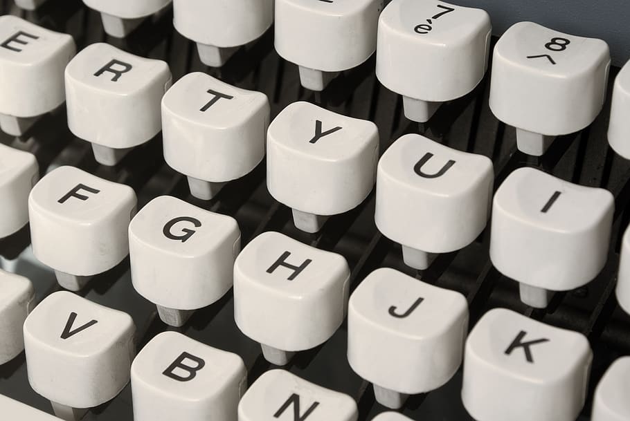 typewriter, machine, mechanics, letters, keys, retro, vintage HD wallpaper