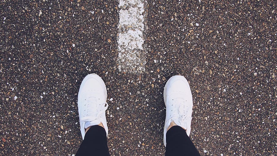 summer, spring, morning, go, way, road, fitness, run, sports shoe HD wallpaper