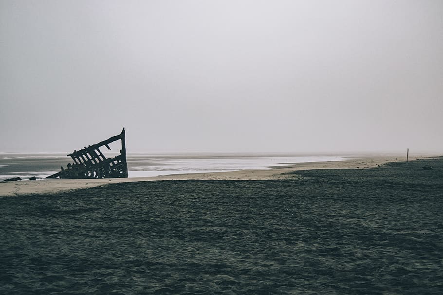 seashore under cloudy sky, water, outdoors, nature, ocean, shoreline HD wallpaper