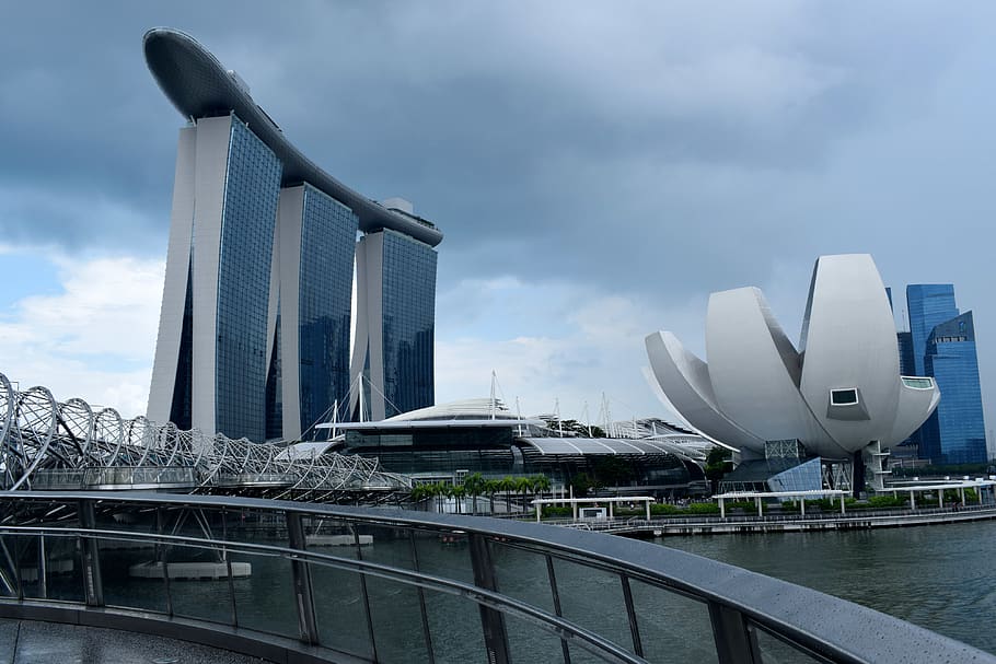 singapore-city-modern-futuristic.jpg