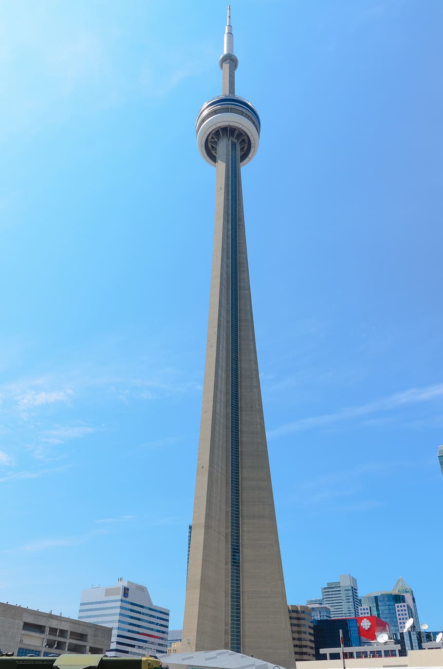 Gray Concrete Tower, architecture, blue sky, building, cn tower