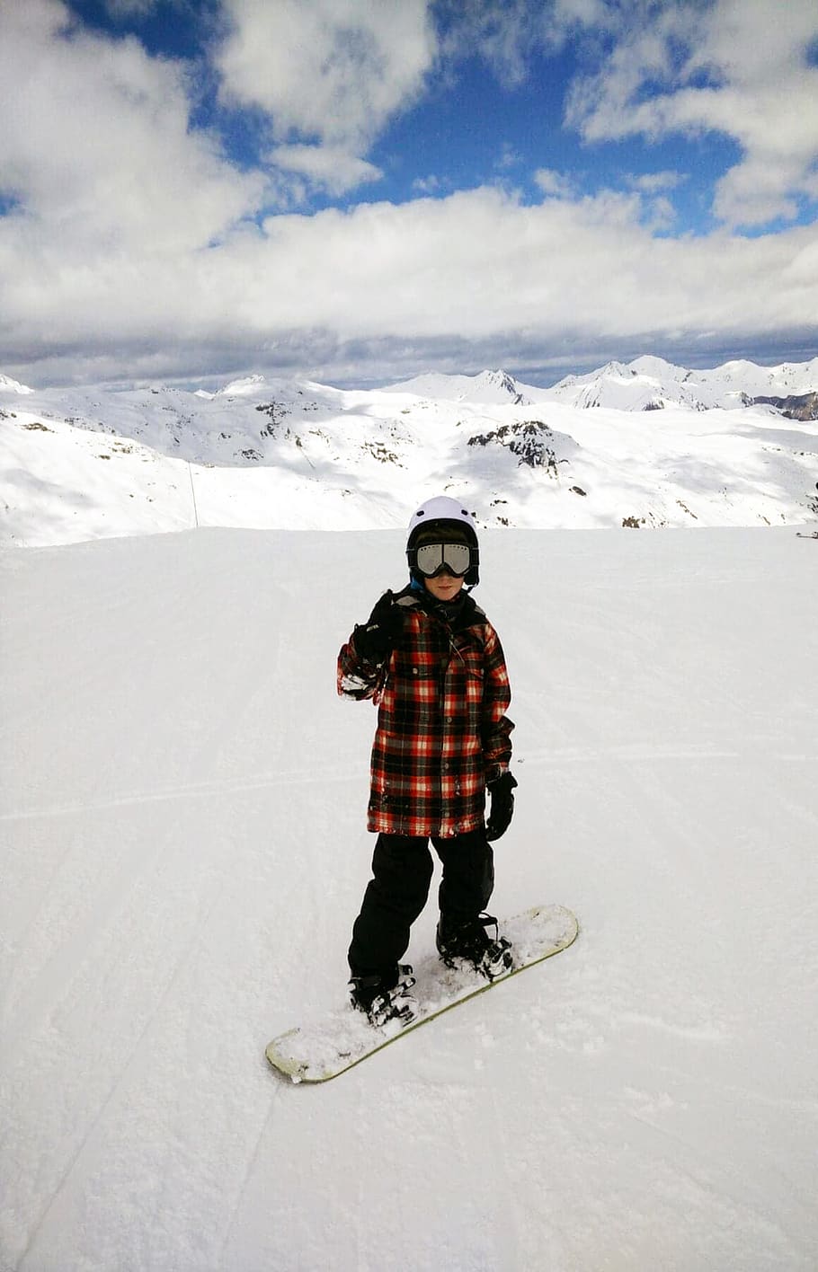 france, real people, full length, winter, leisure activity HD wallpaper