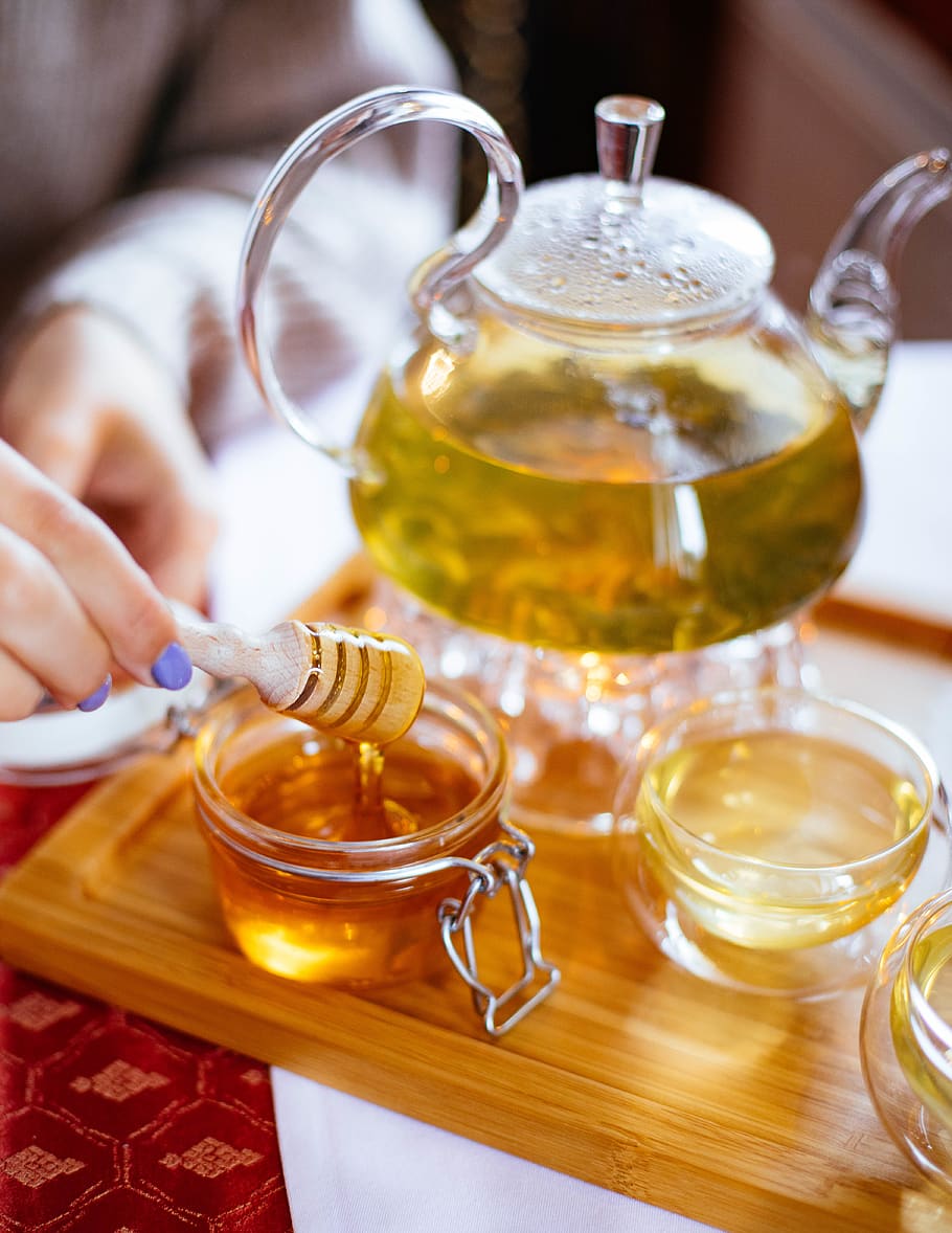 Clear Glass Cup Filled With Honey, aromatic, cure, drink, gold HD wallpaper