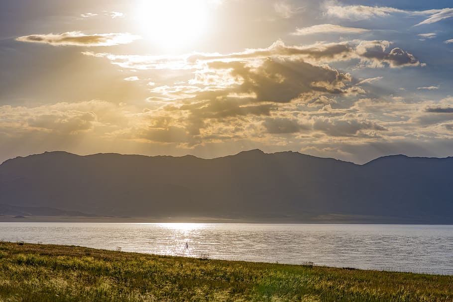 lake, sunshine, mountain, water, sky, cloud - sky, scenics - nature HD wallpaper