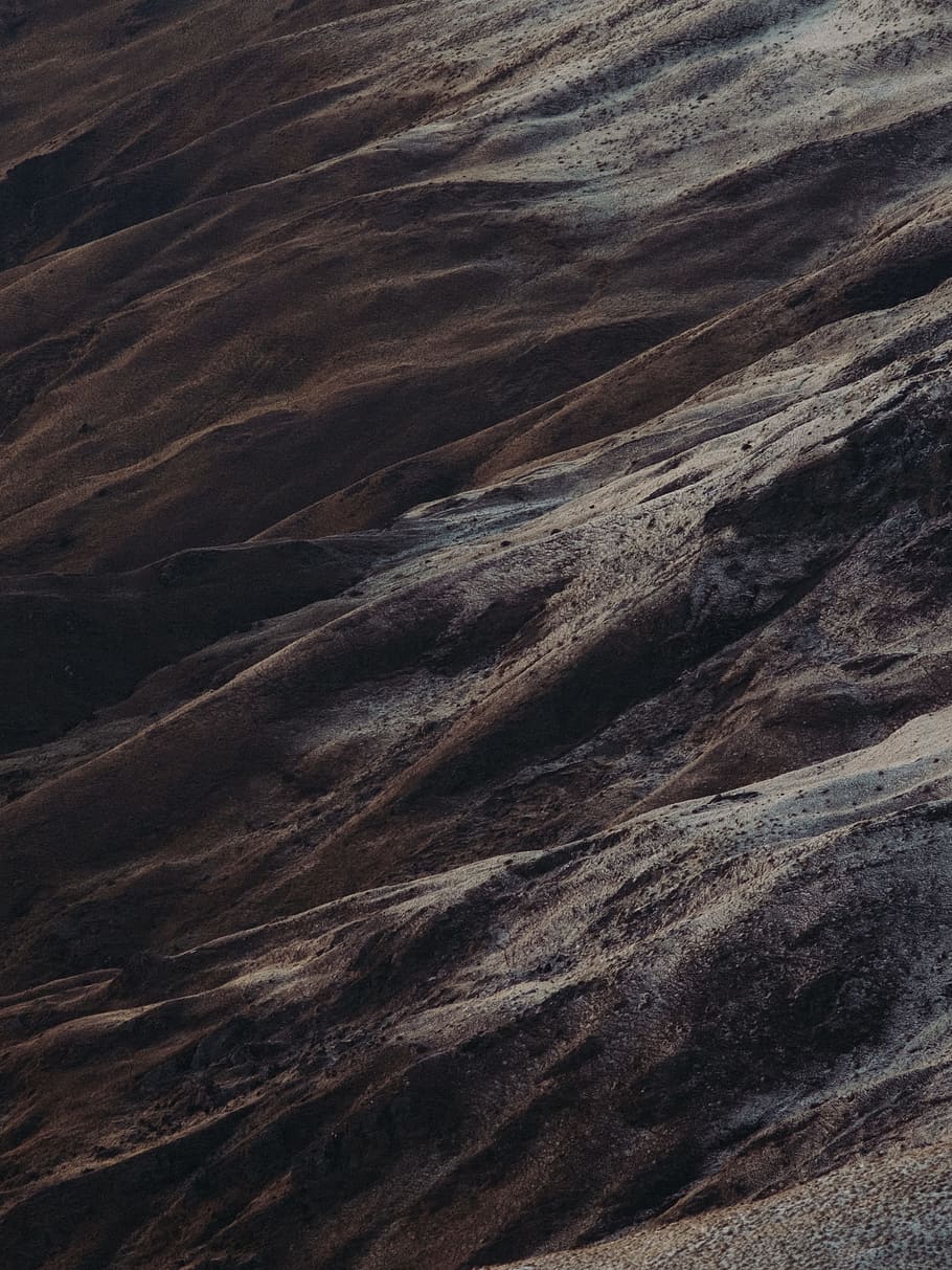 dune, rock, sunlight, shadow, new zealand, texture, portrait HD wallpaper