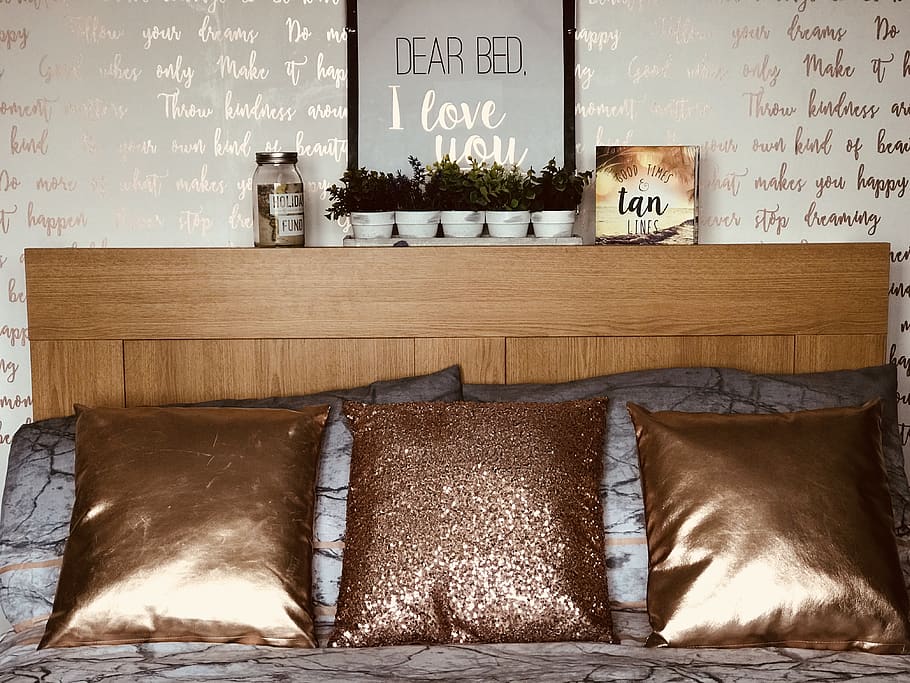 Three Brown Throw Pillows, bed, bed frame, bedroom, comfort, contemporary HD wallpaper