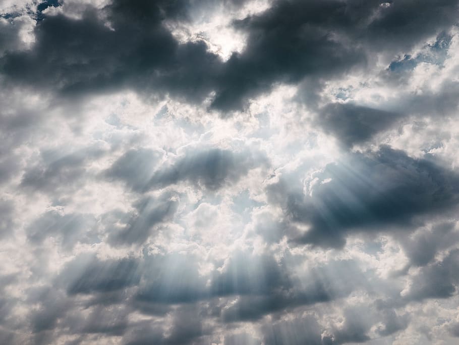 sky, clouds, cloudy, sun rays, sunlight, cloud - sky, dramatic sky HD wallpaper