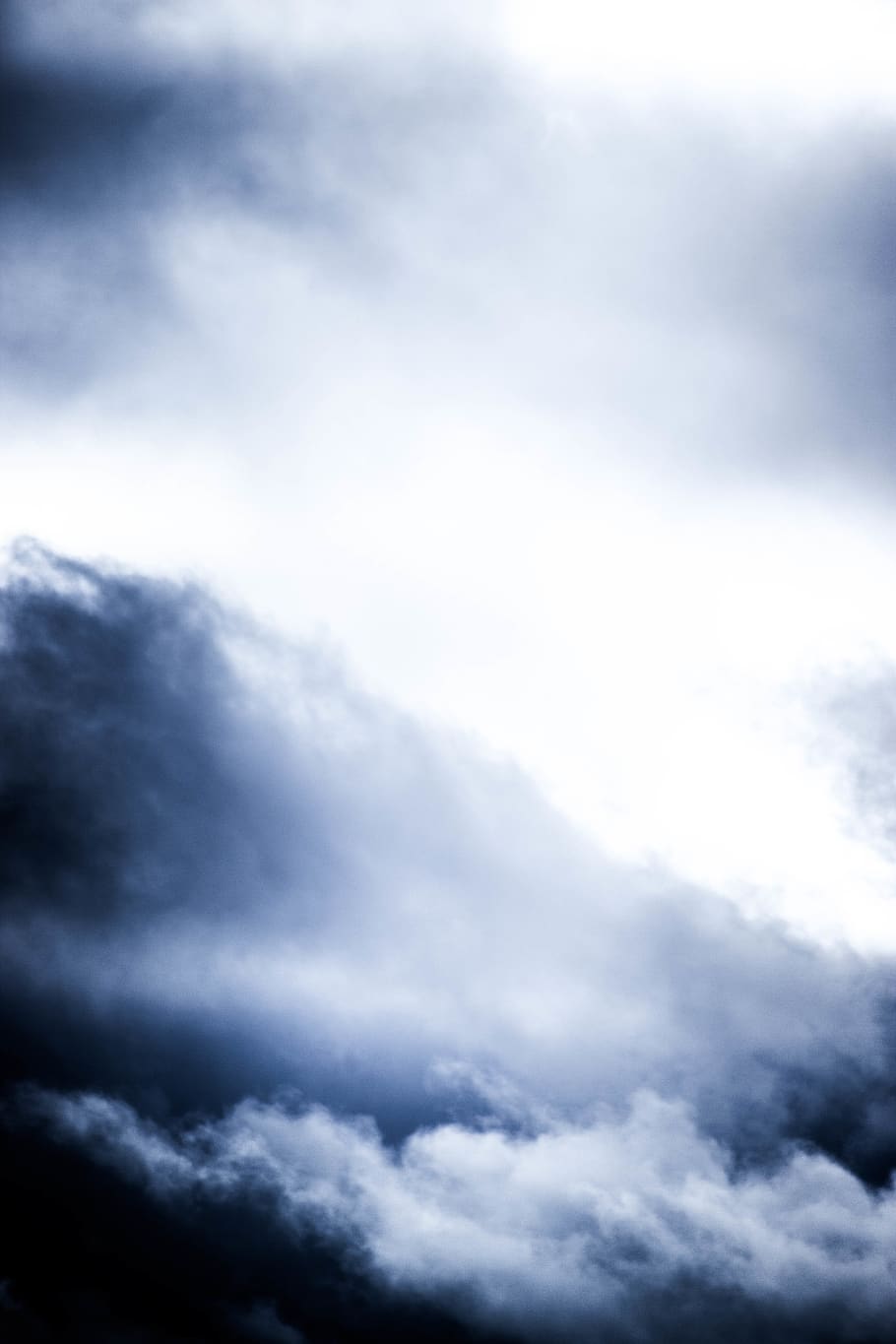 gloomy sky, cloud - sky, cloudscape, beauty in nature, overcast HD wallpaper