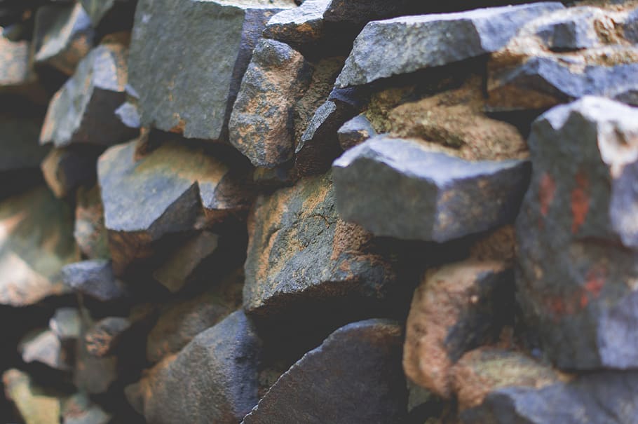 black riprap, full frame, stack, backgrounds, large group of objects HD wallpaper