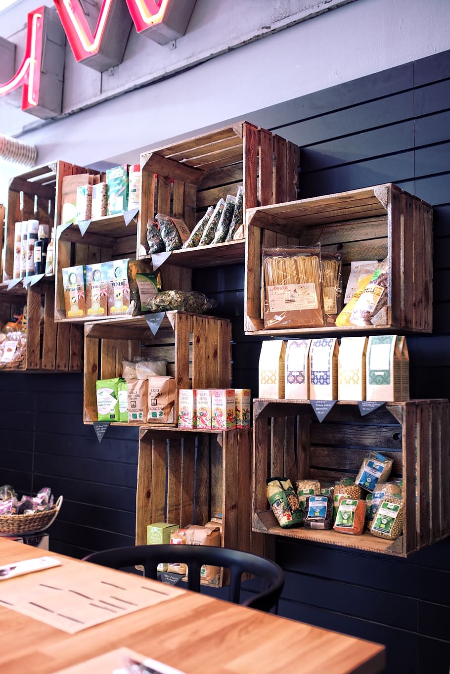 Wooden boxes - eco market, architecture, bar, bookcase, contemporary HD wallpaper