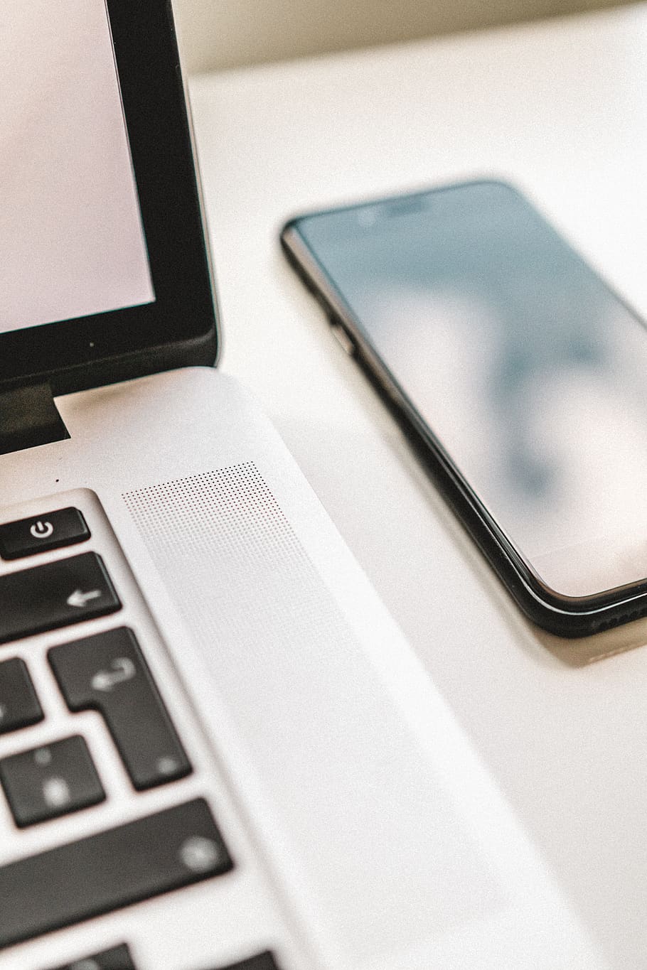laptop computer beside phone, technology, communication, connection HD wallpaper