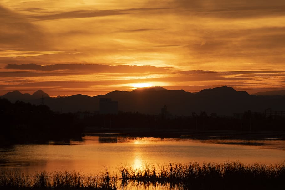 sun, sunset, dusk, sky, water, cloud - sky, reflection, beauty in nature HD wallpaper