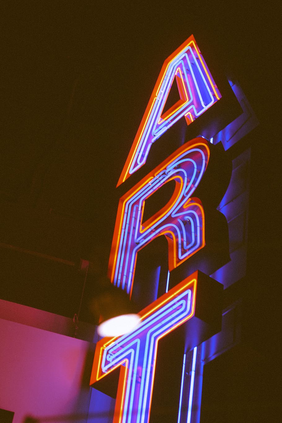close-up photography of neon light signage, glow, purple, red HD wallpaper