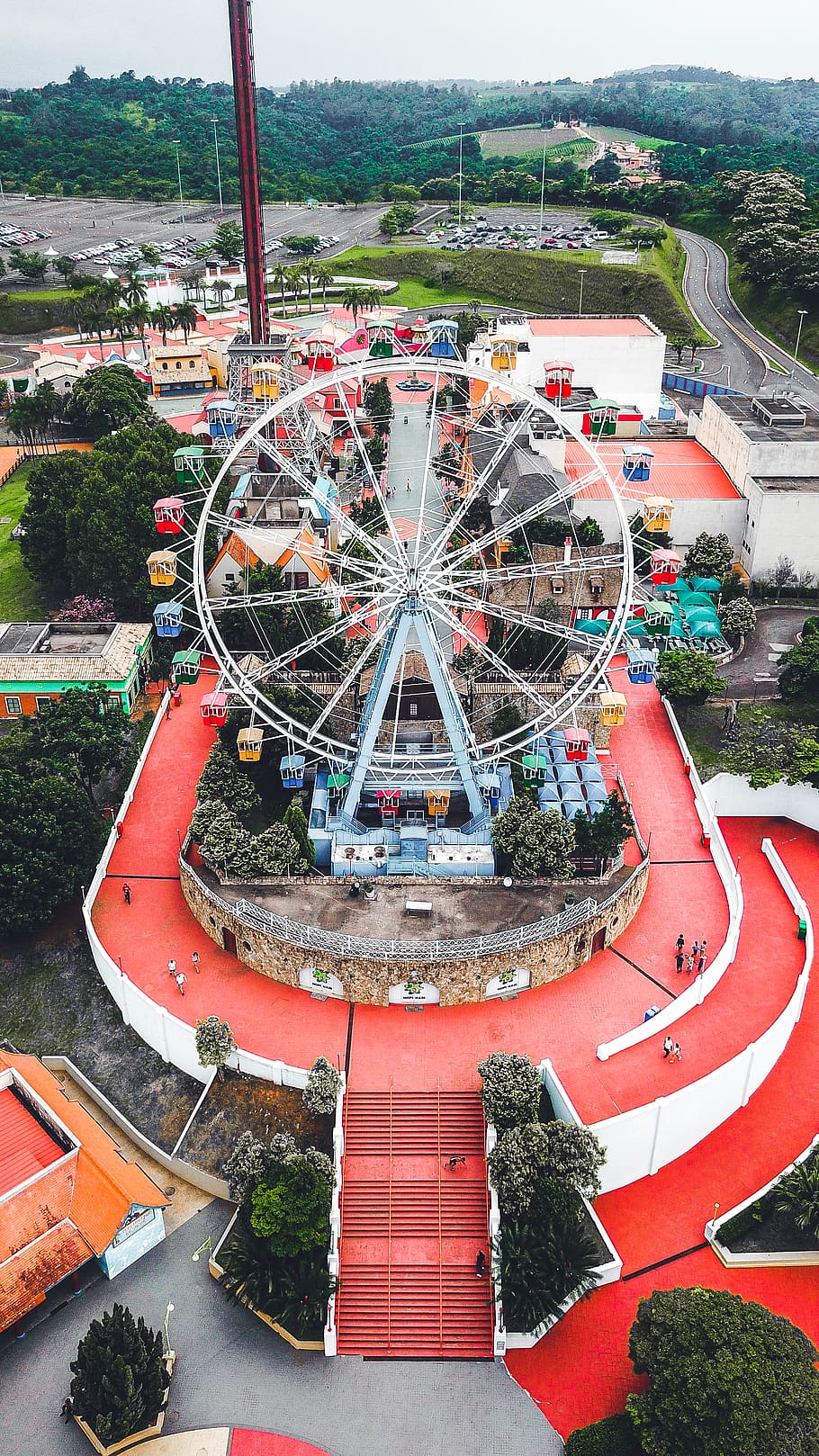 Ferris Wheel during daytime, amusement park, human, person, theme park HD wallpaper