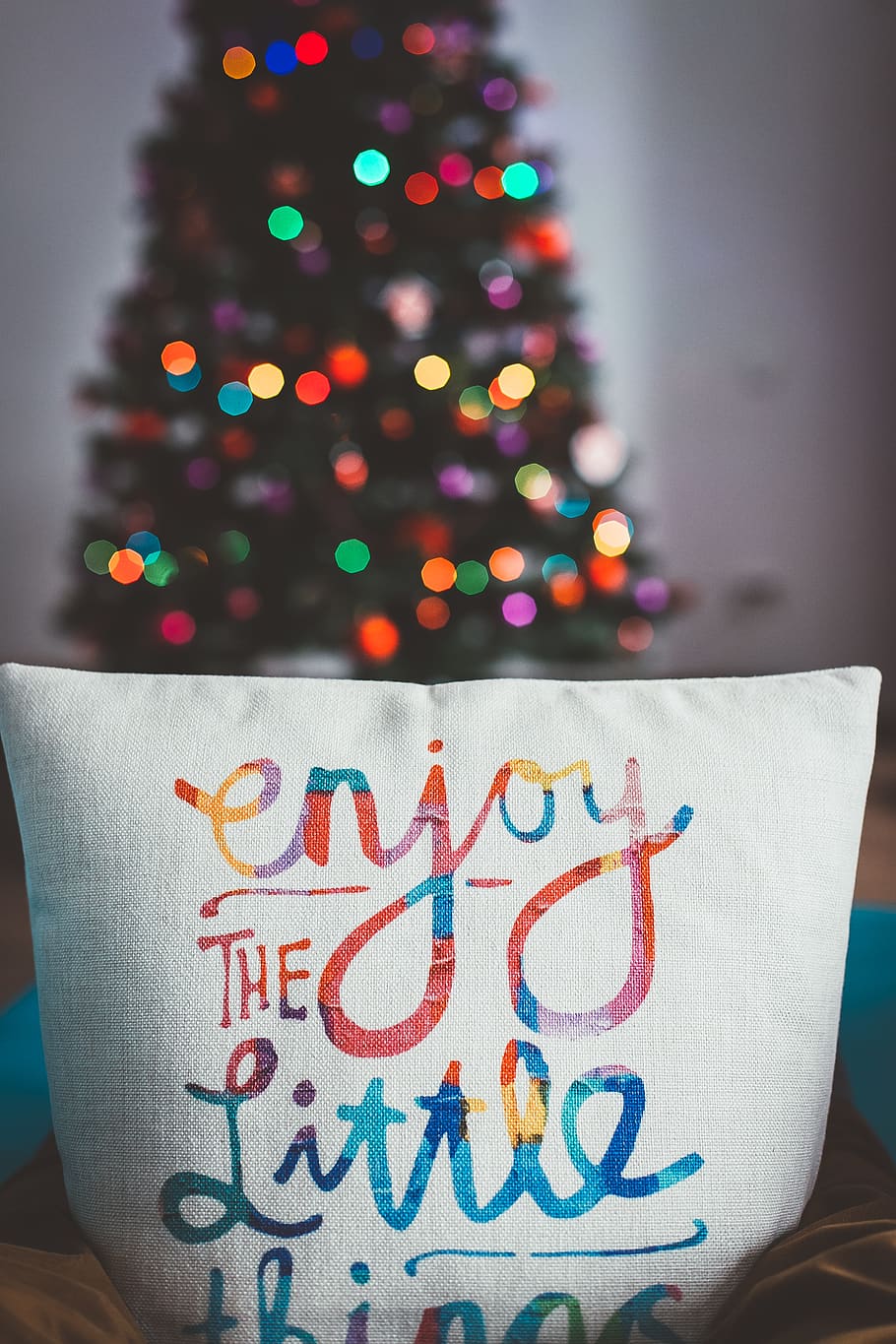 white and blue printed throw pillow, christmas, decoration, celebration HD wallpaper