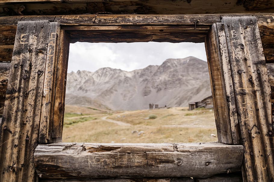 brown wooden window at daytime, abandoned, cabin, background HD wallpaper