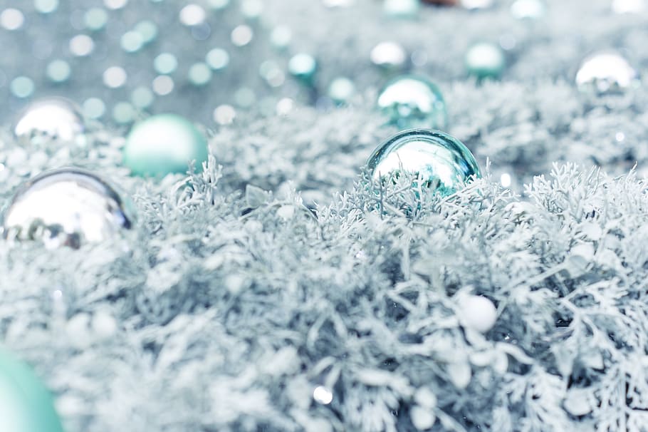 decoration, decorative, ornament, blue, snow, spheres, selective focus HD wallpaper