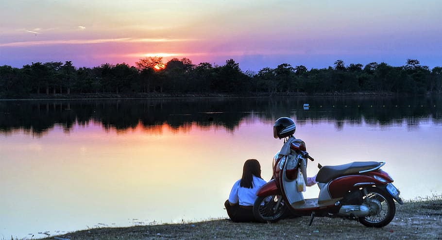evening, sunshine, sunset, relaxing, lake, motorbike, dusk HD wallpaper
