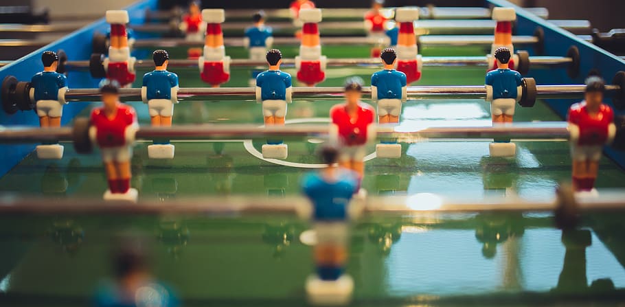 red versus blue team foosball table, competition, sport, selective focus, HD wallpaper