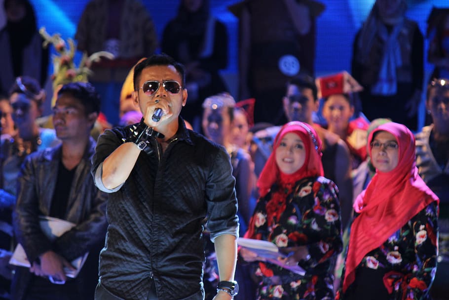 indonesia, malang, stage, performance, male, karaoke, party, HD wallpaper