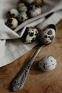 Quail eggs, food, easter, wood - material, food and drink, indoors HD wallpaper