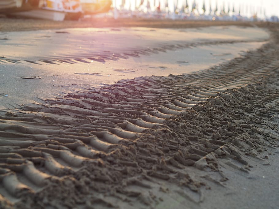 sun tasks, beach, sand, traces, bibione, italy, ocean, summer HD wallpaper