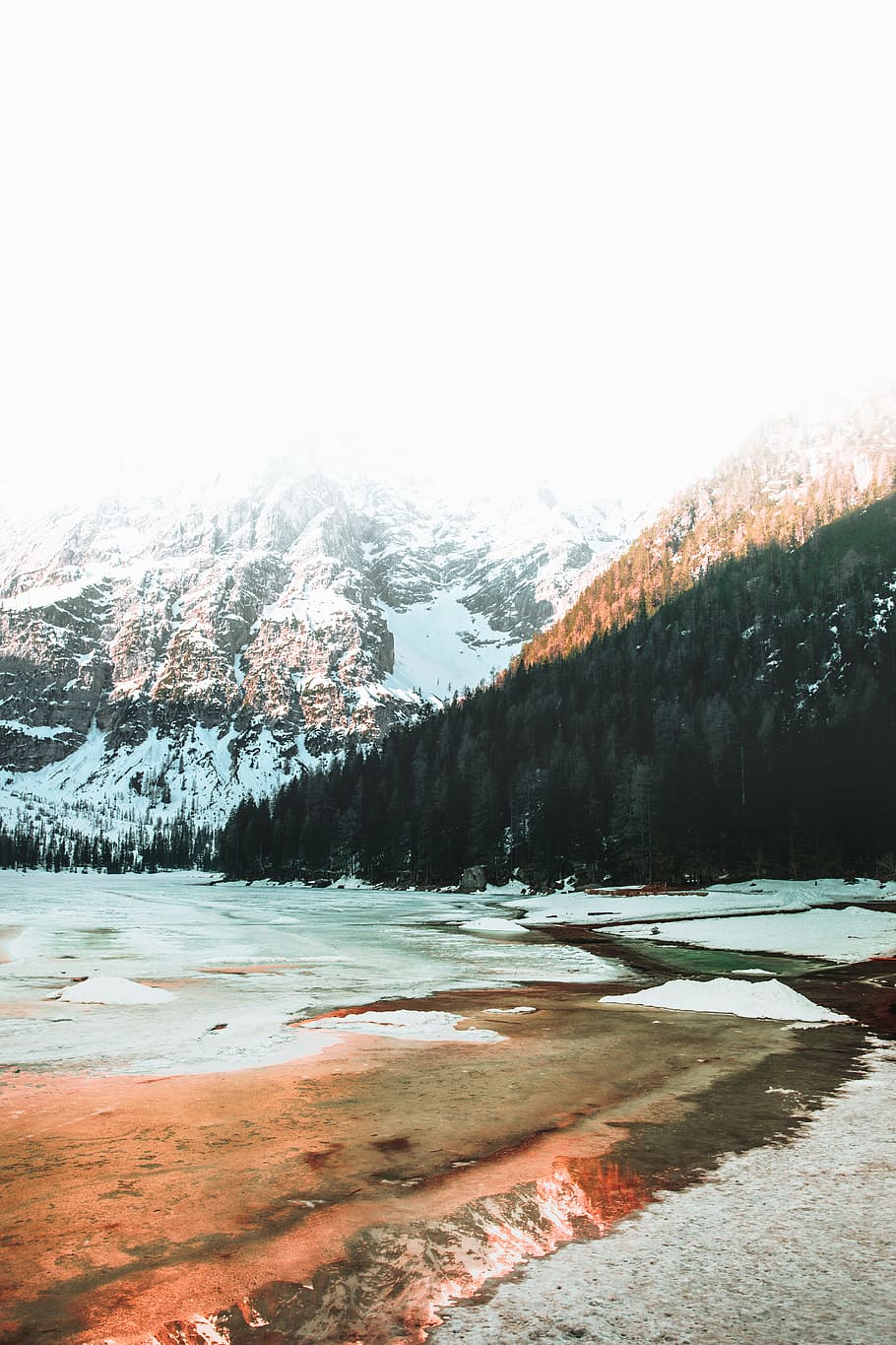 landmark photography of mountains, tree, lake, sunlight, mist HD wallpaper