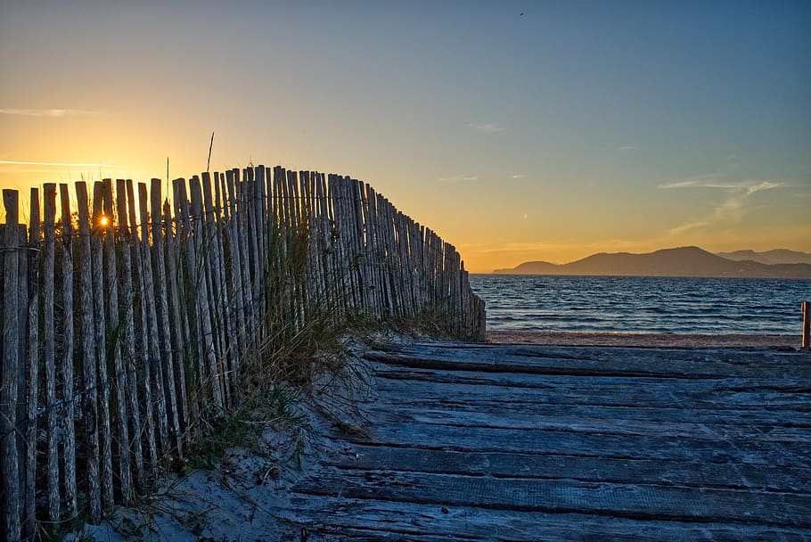 brown fence, sunset, sky, scenics - nature, beauty in nature HD wallpaper