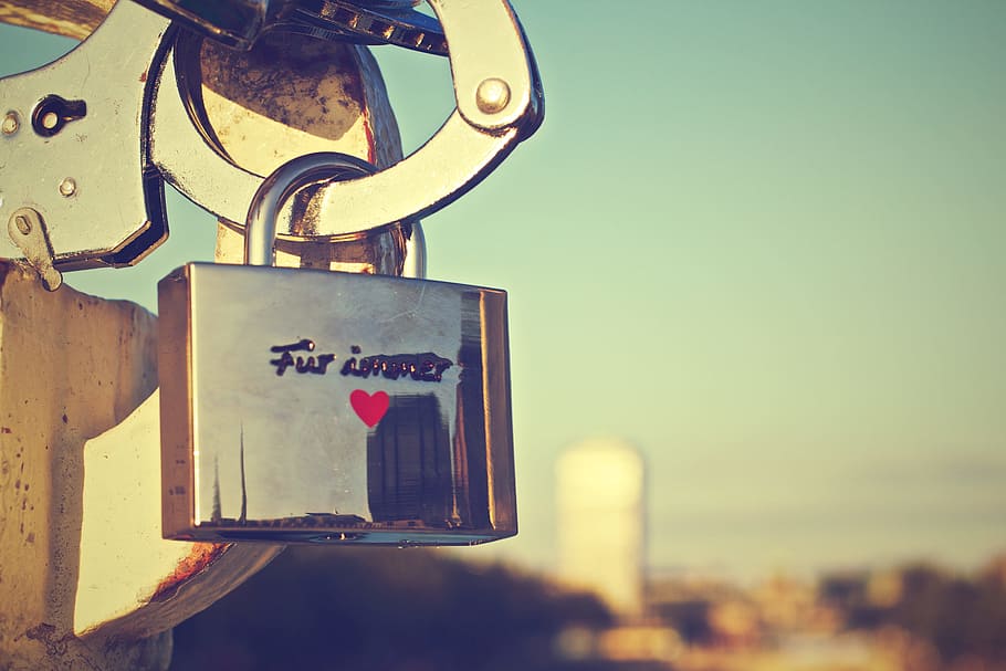lock, heart, love, text, focus on foreground, metal, communication HD wallpaper