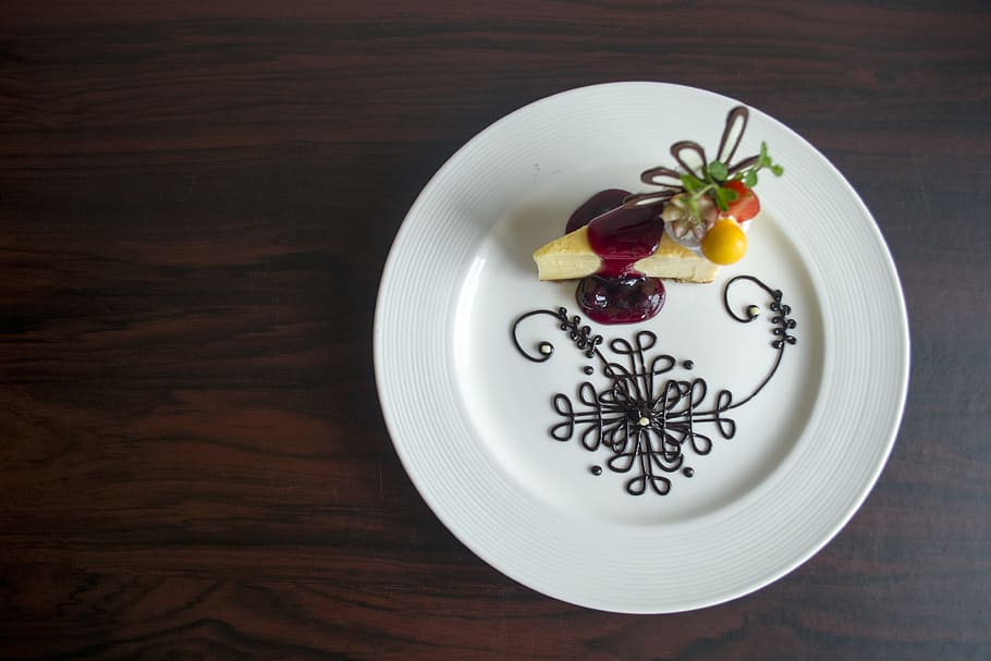 Pie With Red Syrup Gourmet on White Plate, close-up, culinary HD wallpaper