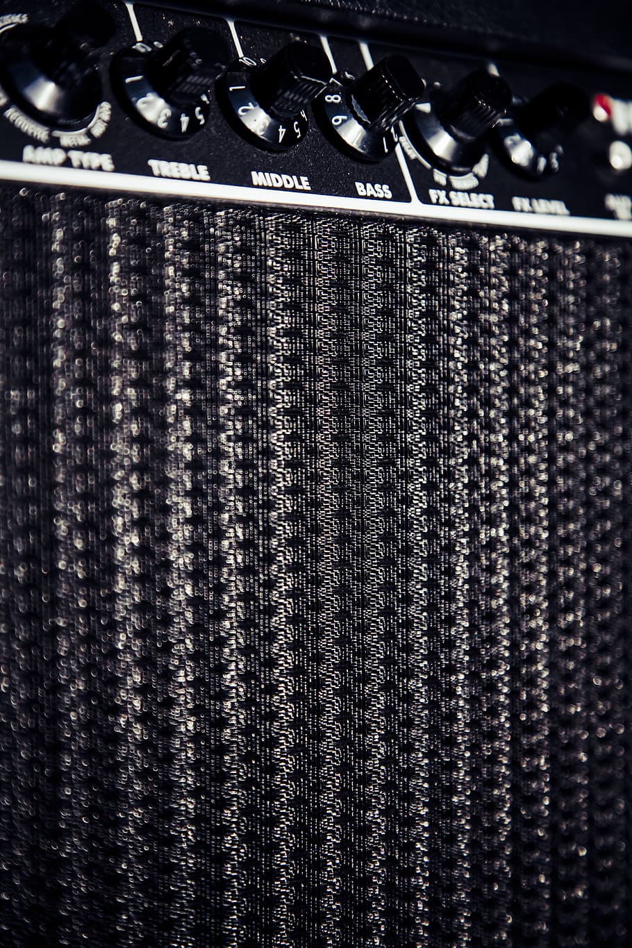 black guitar amplifier, rug, electronics, laptop, light, volume HD wallpaper
