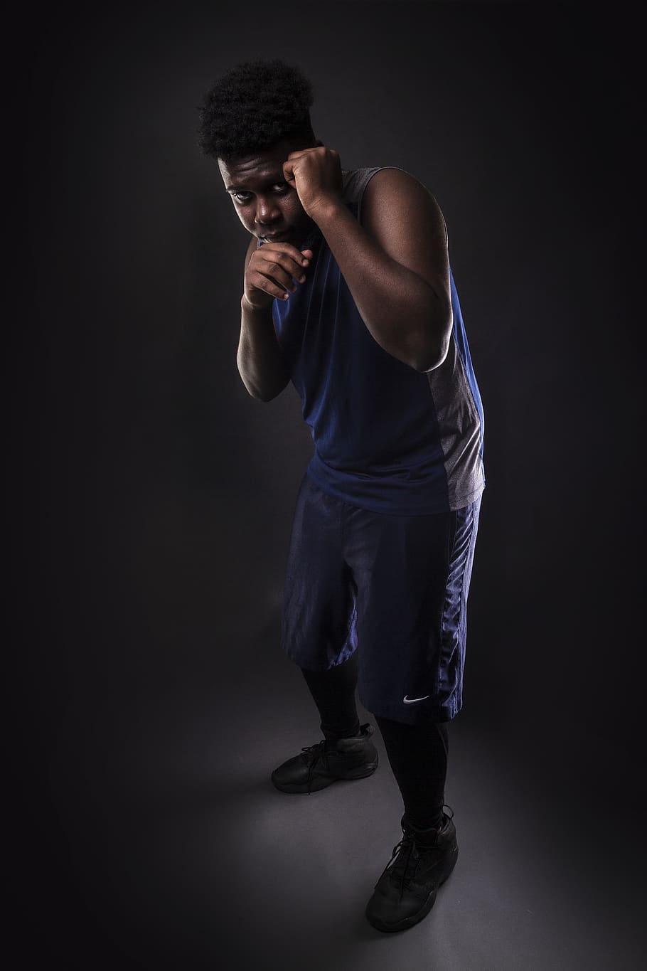 Man Doing A Boxing Pose, athlete, exercise, extreme sport, martial arts HD wallpaper