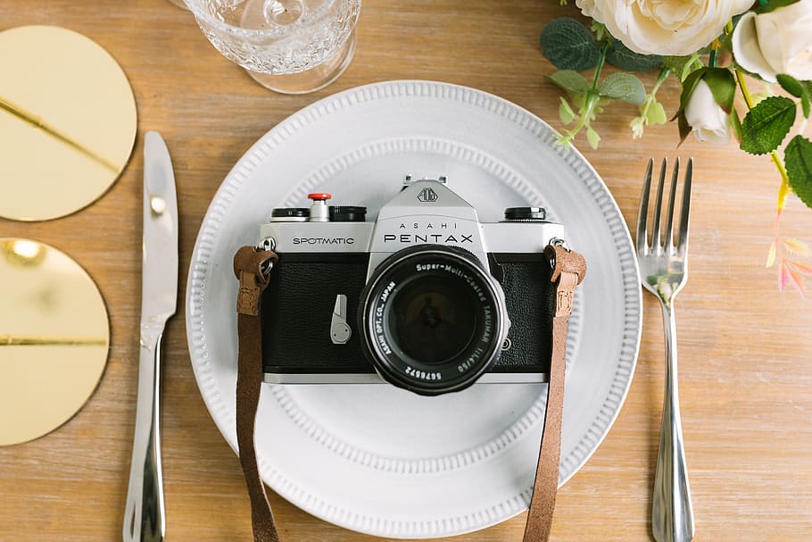 black and grey Pentax SLR camera, cutlery, fork, electronics, HD wallpaper