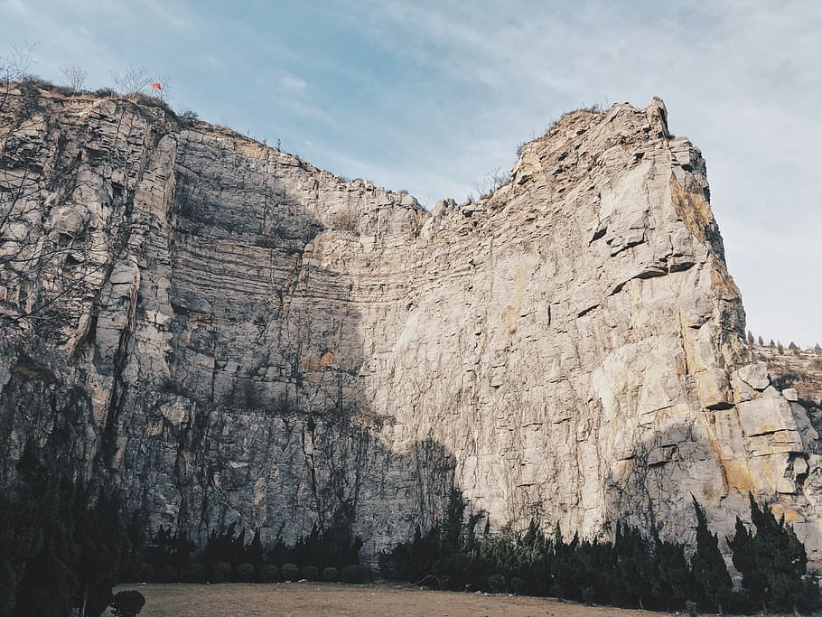 gray land formation under blue sky, rock formation, mountain HD wallpaper