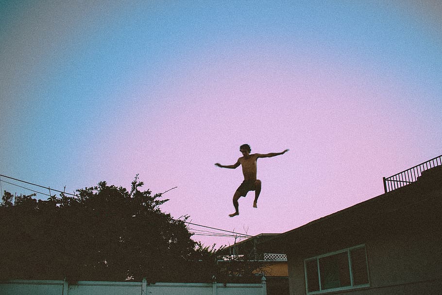 sunset, californium, pool, jump, jumping, mid-air, sky, human arm HD wallpaper