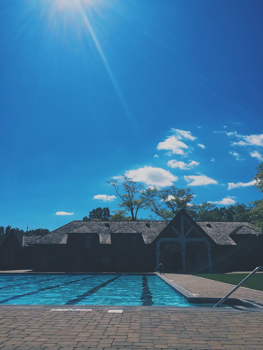 pool, sun, house, sky, blue, water, sunlight, built structure HD wallpaper