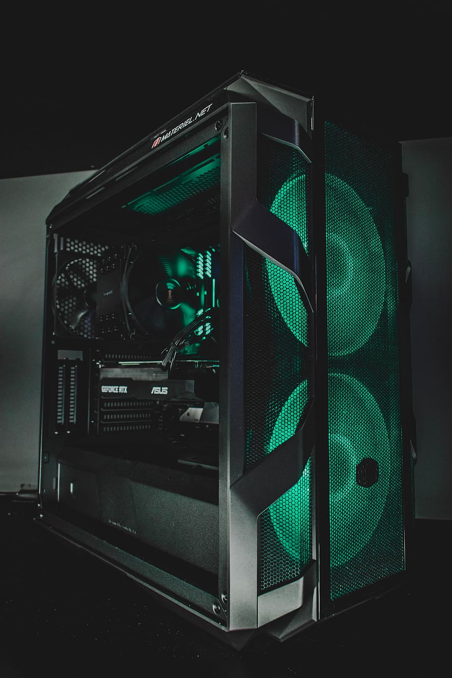 black computer tower on table, technology, green color, indoors HD wallpaper