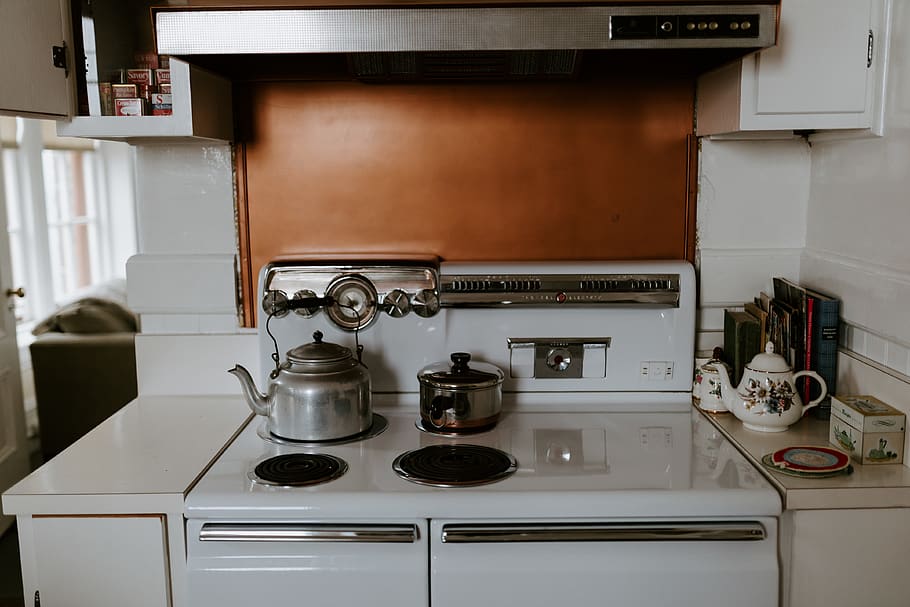 white electric coil range oven, kitchen, domestic kitchen, domestic room HD wallpaper