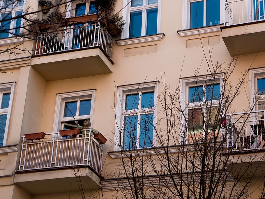 germany, berlin, building, urban, boy, street photo, kid, windows HD wallpaper
