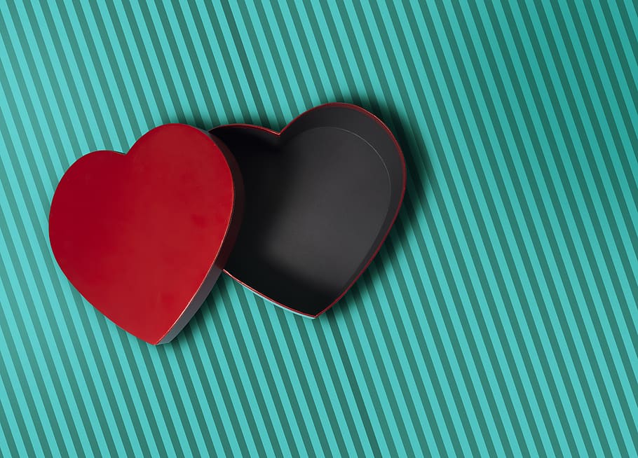 love, box, heart, red, symbol, celebration, romantic, emotion HD wallpaper