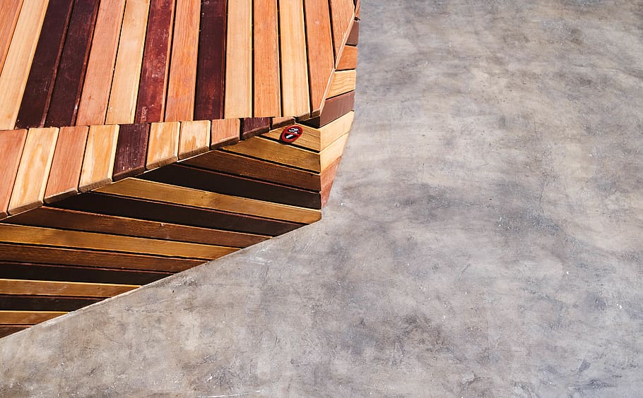 Close-Up Photography of a Wooden Edge, carpentry, cement, concrete surface HD wallpaper