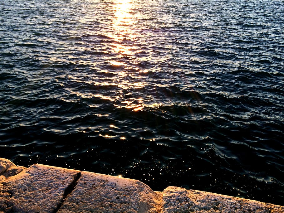 sea, sea surface, waves, rough, wavy, sunset, sunrise, water HD wallpaper