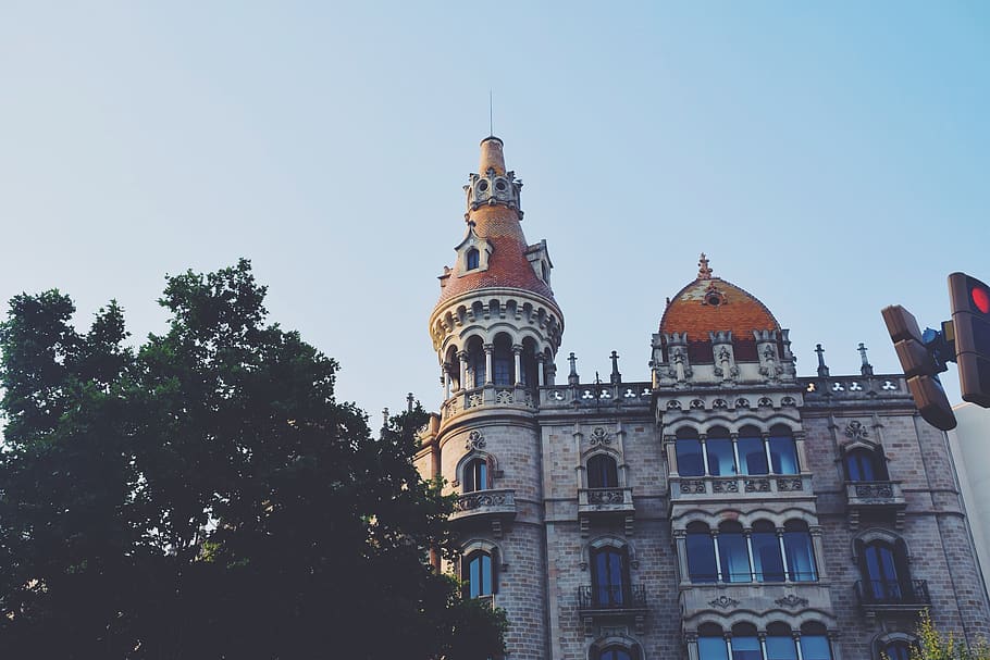 spain, barcelona, building exterior, sky, built structure, architecture HD wallpaper