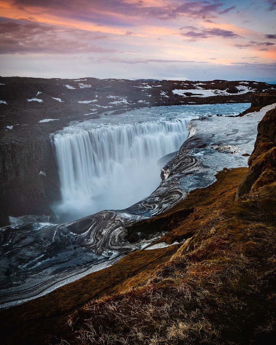 view waterfall during daytime, cliff, mountain, long exposure HD wallpaper