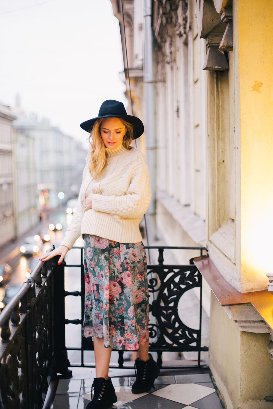 15 Fresh Ways To Style A Midi Skirt For Winter  Styleoholic