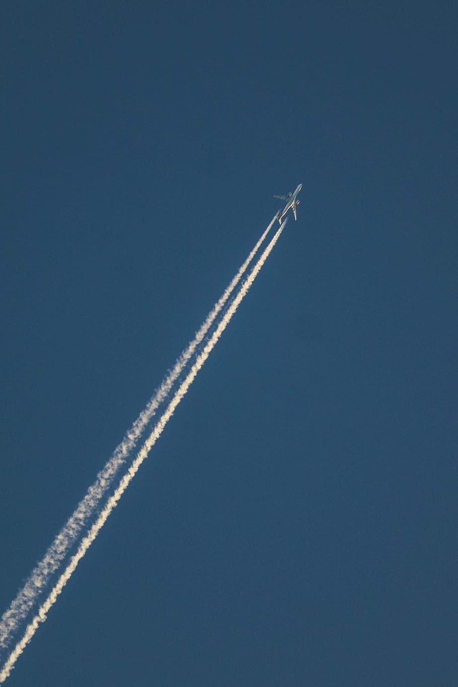vapor trail, air vehicle, sky, airplane, transportation, flying HD wallpaper