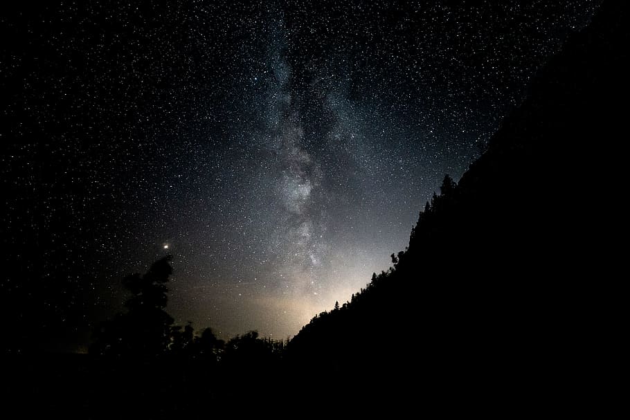 silhouette of mountains and trees, long exposure, galaxy, screen saver