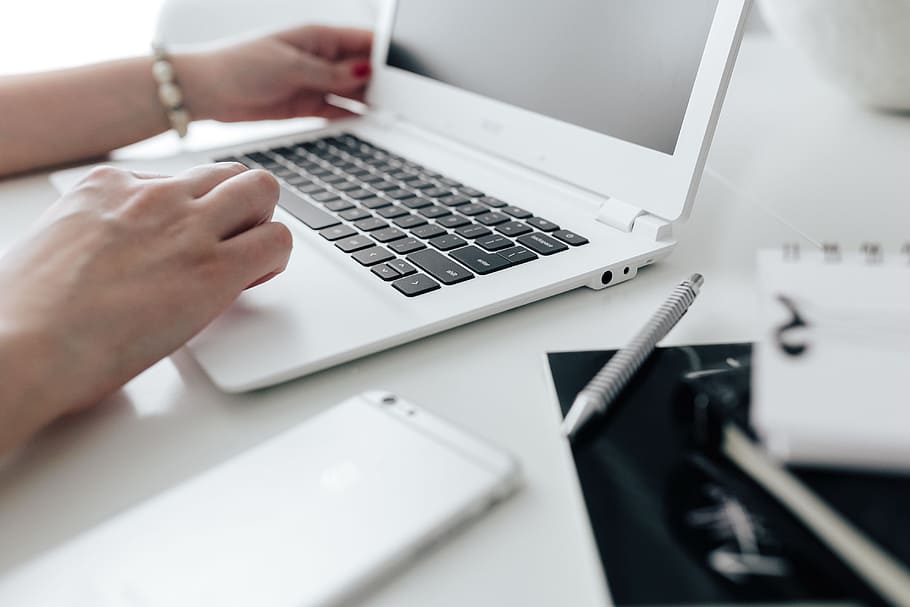 Workplace with laptop on table at home, interior, minimal, minimalist HD wallpaper