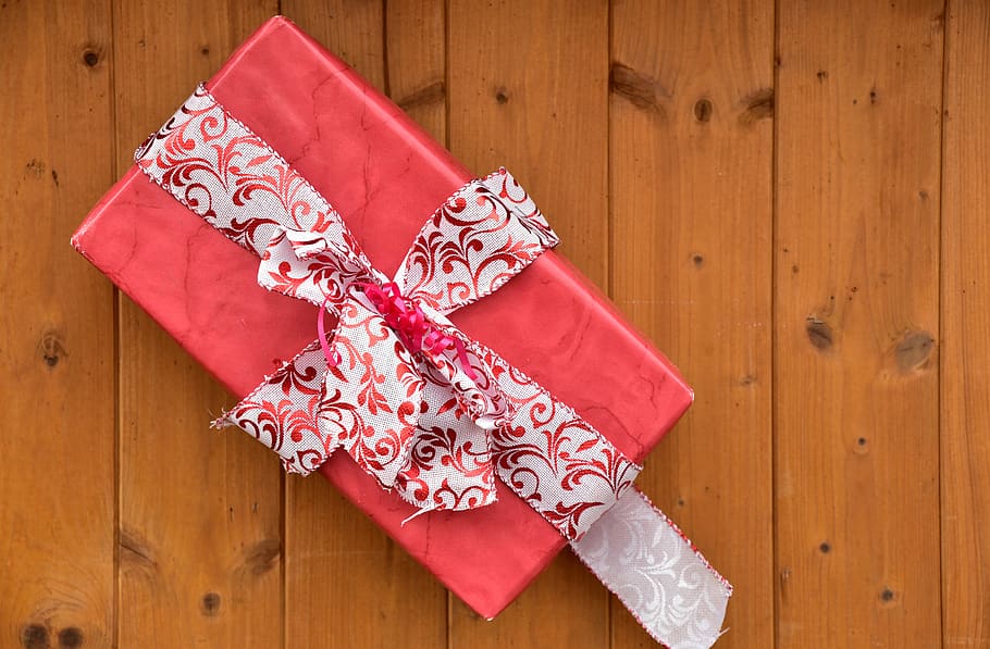 package, gift, christmas, surprise, packaging, packed, ribbon HD wallpaper